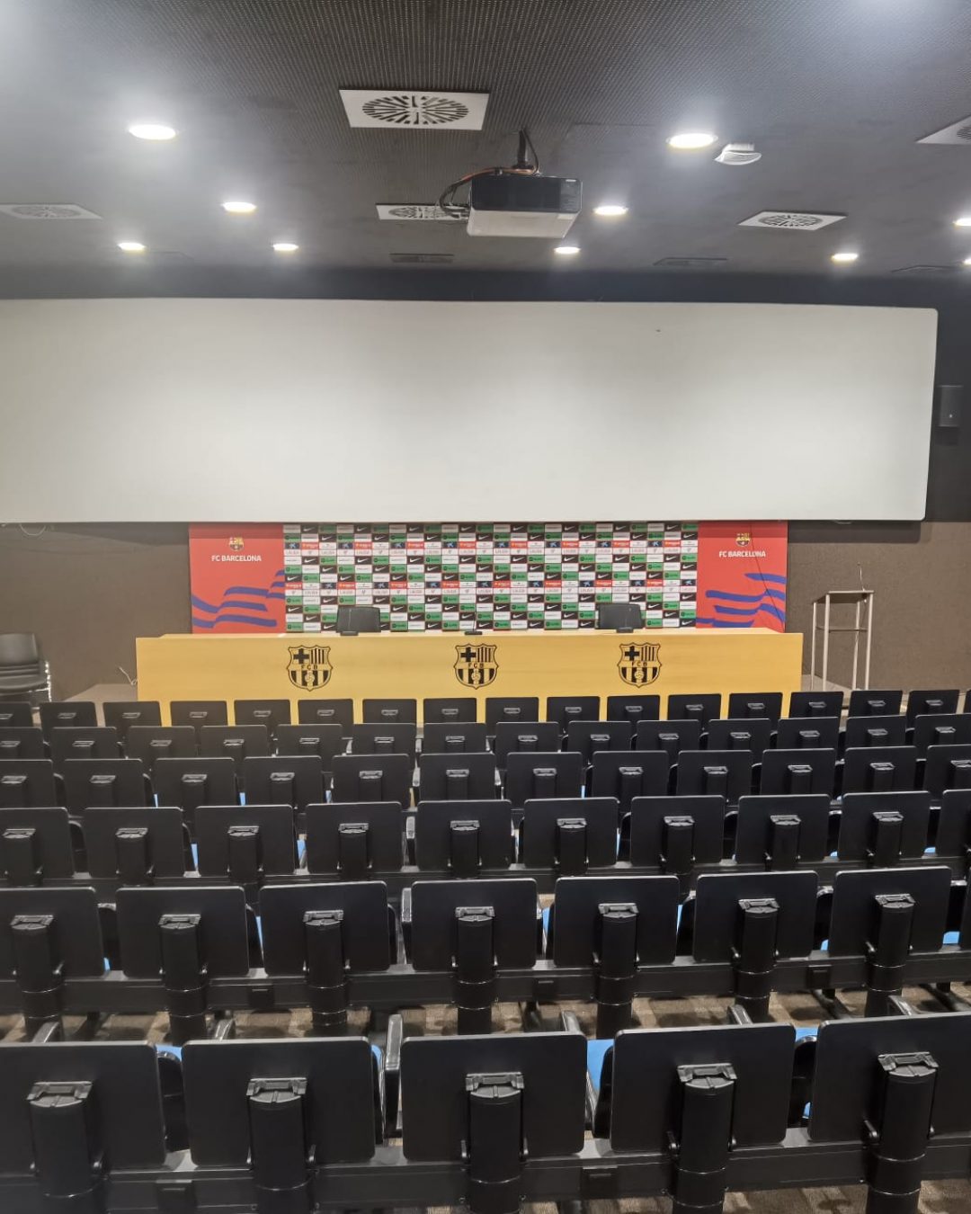 WhatsApp Image 2024-10-17 at 20.04.21